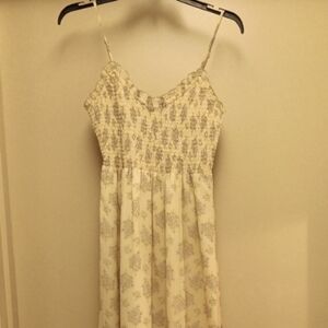 🍍Women's Soft Yellow & Cream Maxi Dress, Size XS, Mint Condition